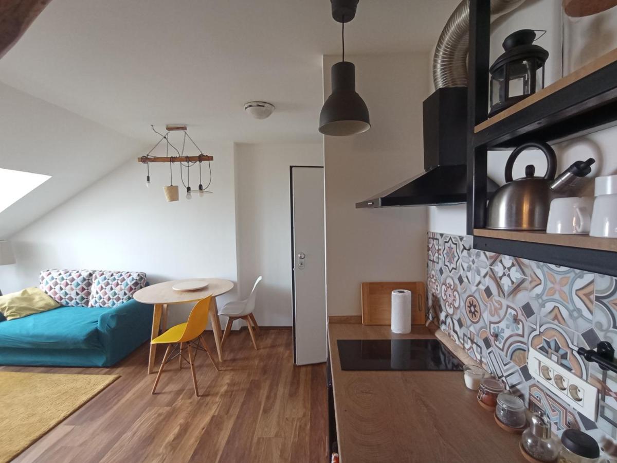 Music Apartment Benedikta 萨格勒布 外观 照片